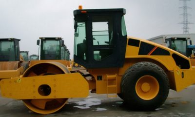 A road roller machine.