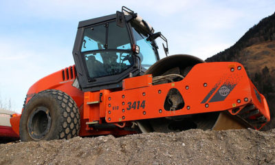 A single drum roller.
