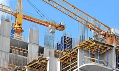 10 Steps to Building a House.