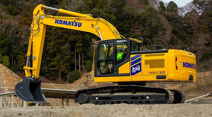 Komatsu 22-metric-ton PC220LCi-12.