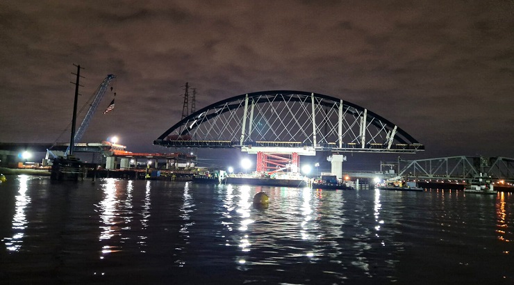 Mammoet rail bridge